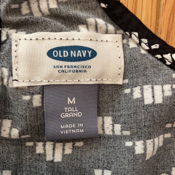Old Navy dress - Picture 5 of 5